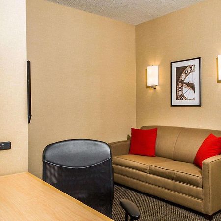 Cambria Hotel Traverse City Zewnętrze zdjęcie