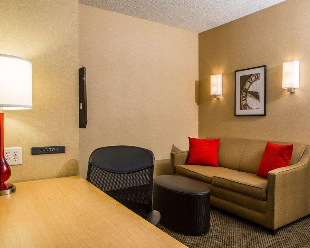 Cambria Hotel Traverse City Pokój zdjęcie